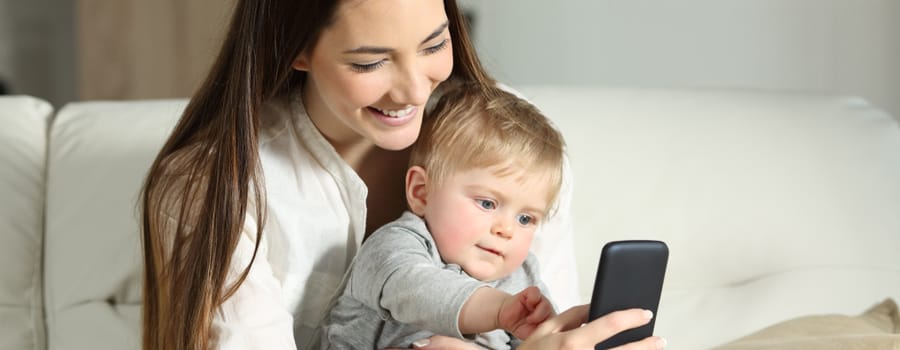 How to Foster Great Communication Habits with Your Nanny